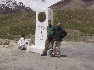 Crossing the Khunjerab pass with Yves